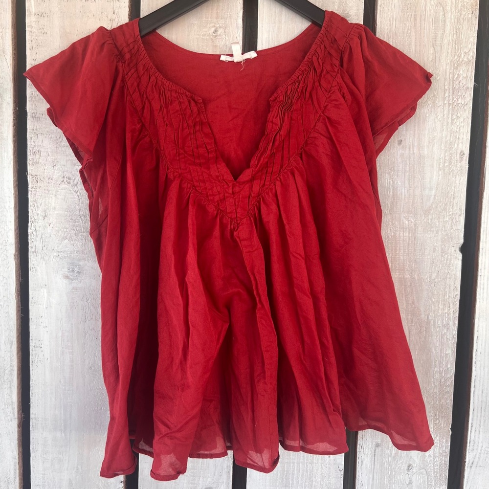 Maurices Blouse Womens Large Red Good Pintuck Flutter Sleeve V-Neck Flowy Boho